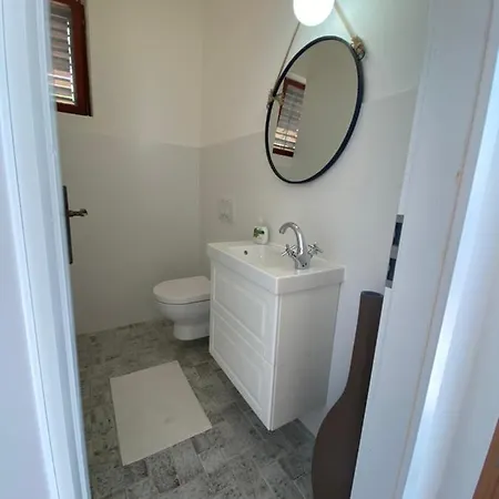 Appartement V
