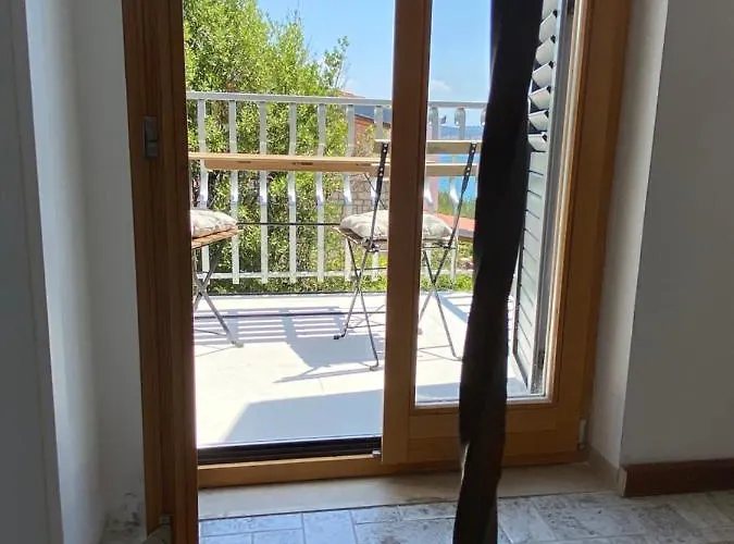 Appartement V